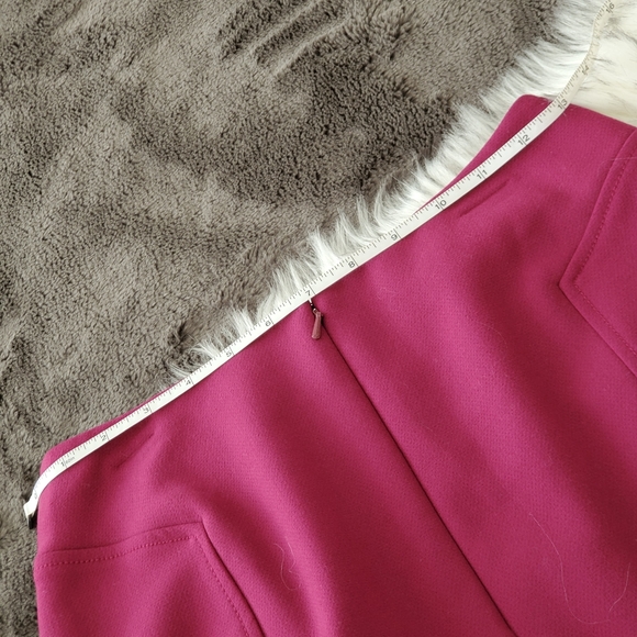 Halogen Lined Zipper Pencil Skirt Petite 0 - Picture 6 of 8